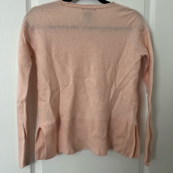 EUC Lord and Taylor Cashmere Sweater Small - Picture 2 of 3